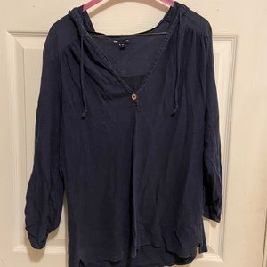 3/4 sleeve hoodie top!